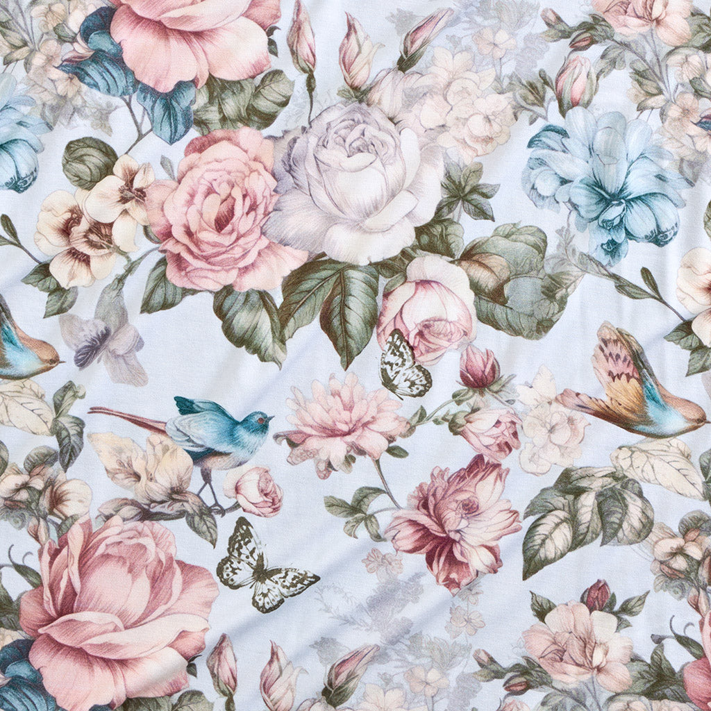 Amarantha Women's Lace Robe