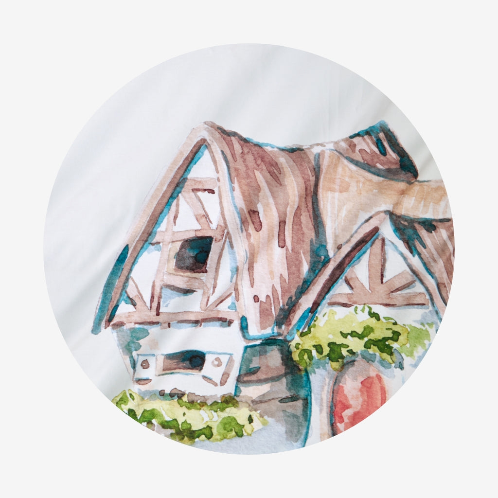 Disney Princess Snow White Reversible Ruffled Duvet Cover