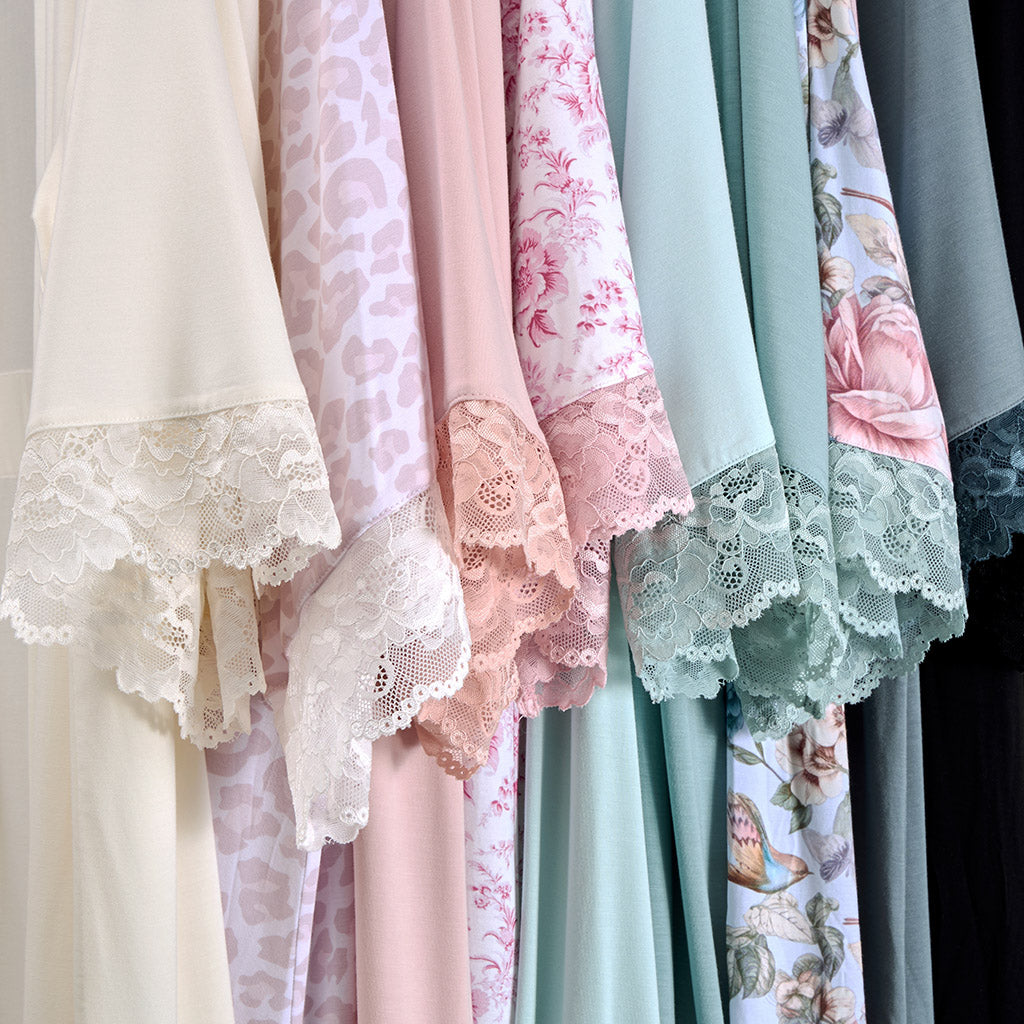 Jolene Women's Lace Robe