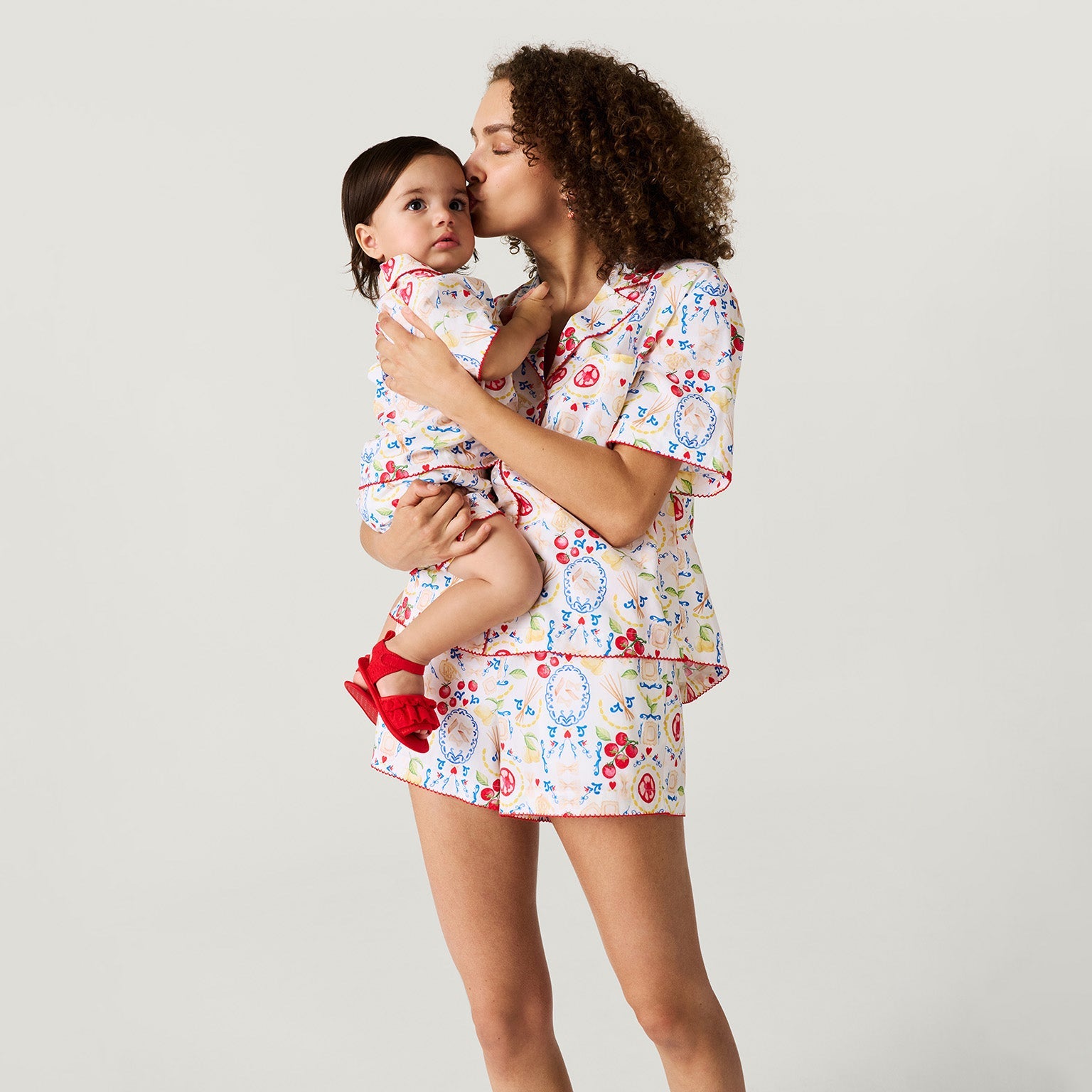 Mangia Women's Bamboo Challis Short Set