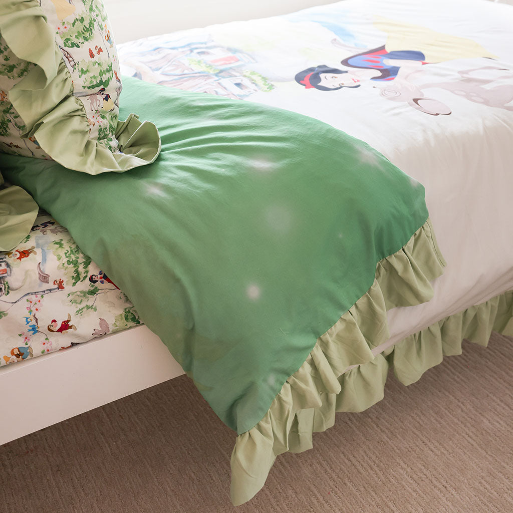 Disney Princess Snow White Reversible Ruffled Duvet Cover