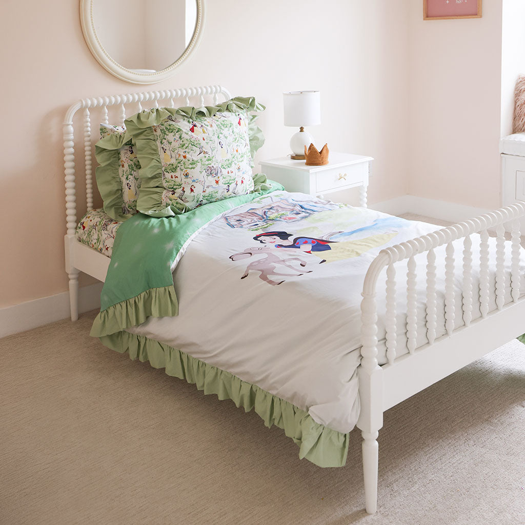 Disney Princess Snow White Reversible Ruffled Duvet Cover