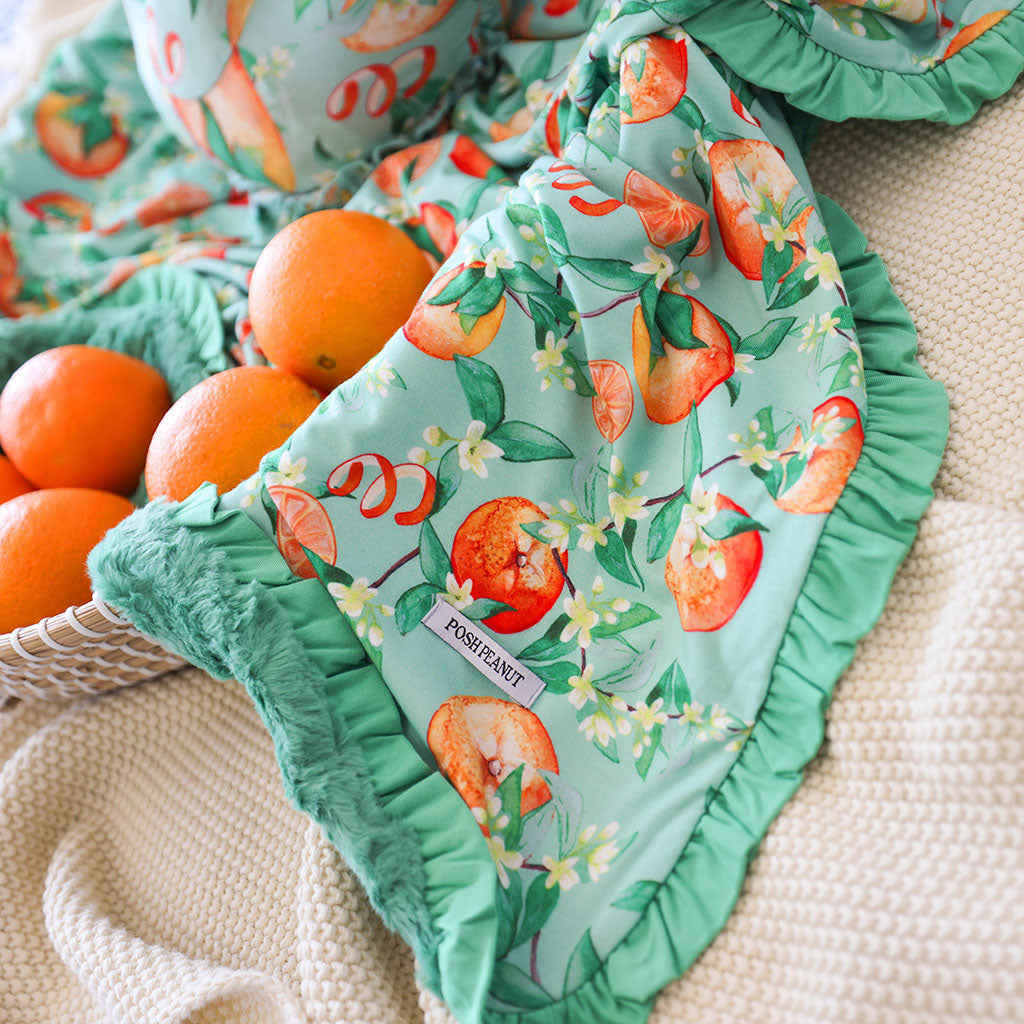 Arancia Minky Ruffled Luxette Patoo? Blanket