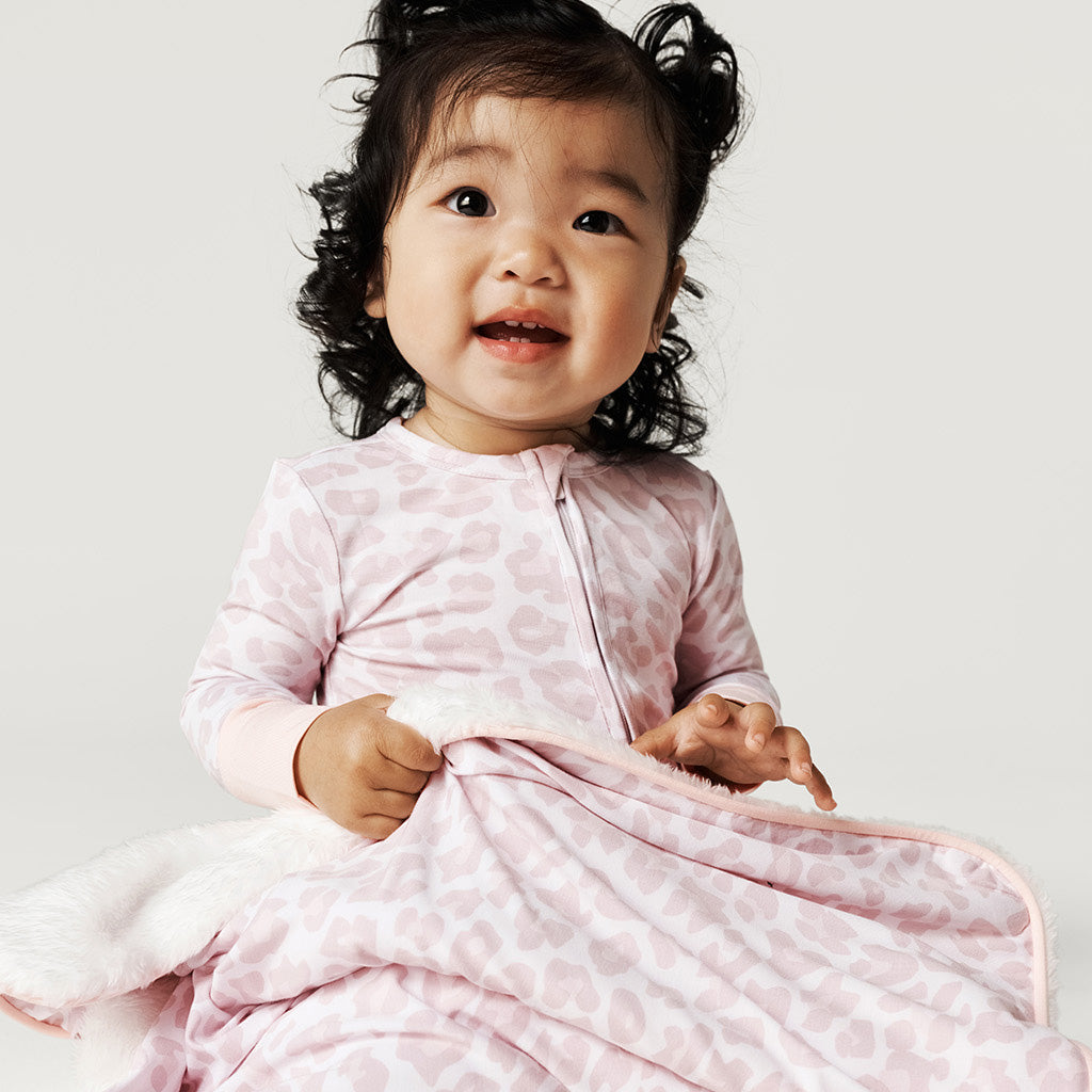 Amaya Plush Security Blanket