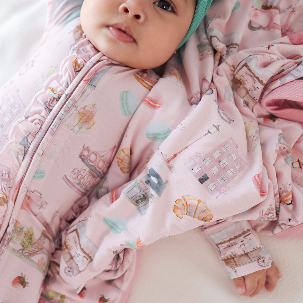 Posh Paris & Paris Travel Luxette Patoo? Blanket